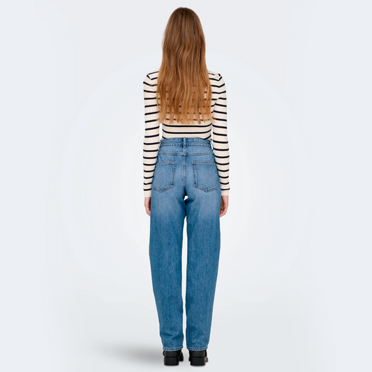 Pantalón Lumi Mom Straight - Erytheia Wear / Only