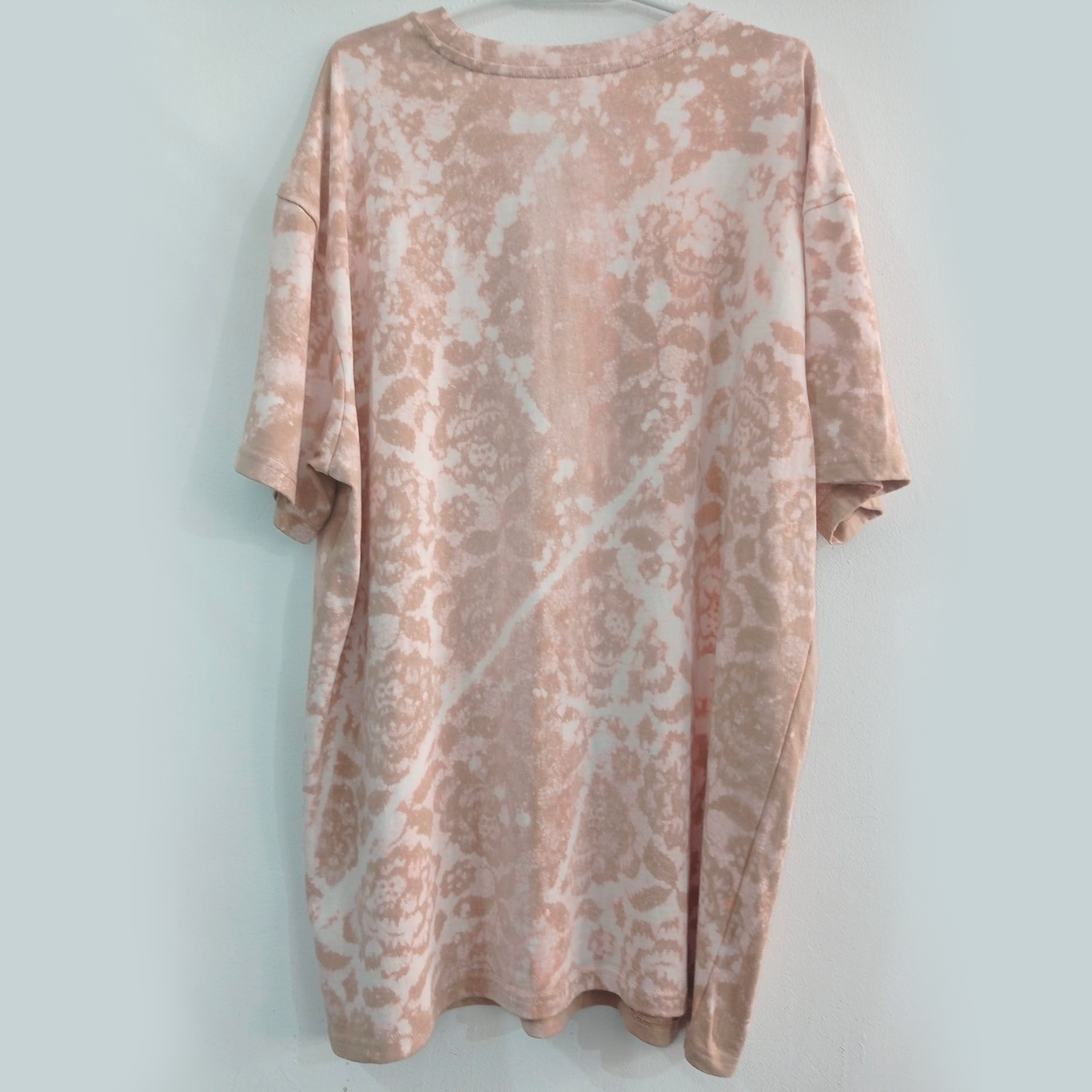 Camiseta exclusiva Erytheia Wear