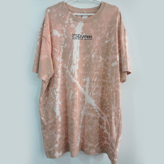 Camiseta exclusiva Erytheia Wear