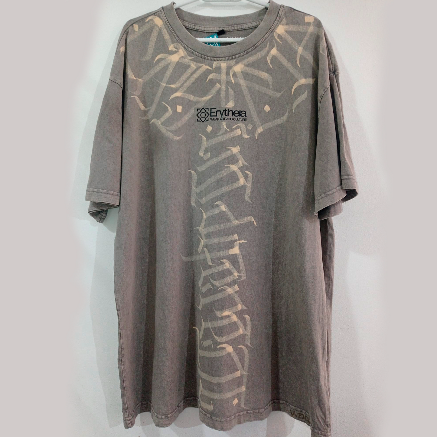 Camiseta exclusiva Acid Erytheia Wear